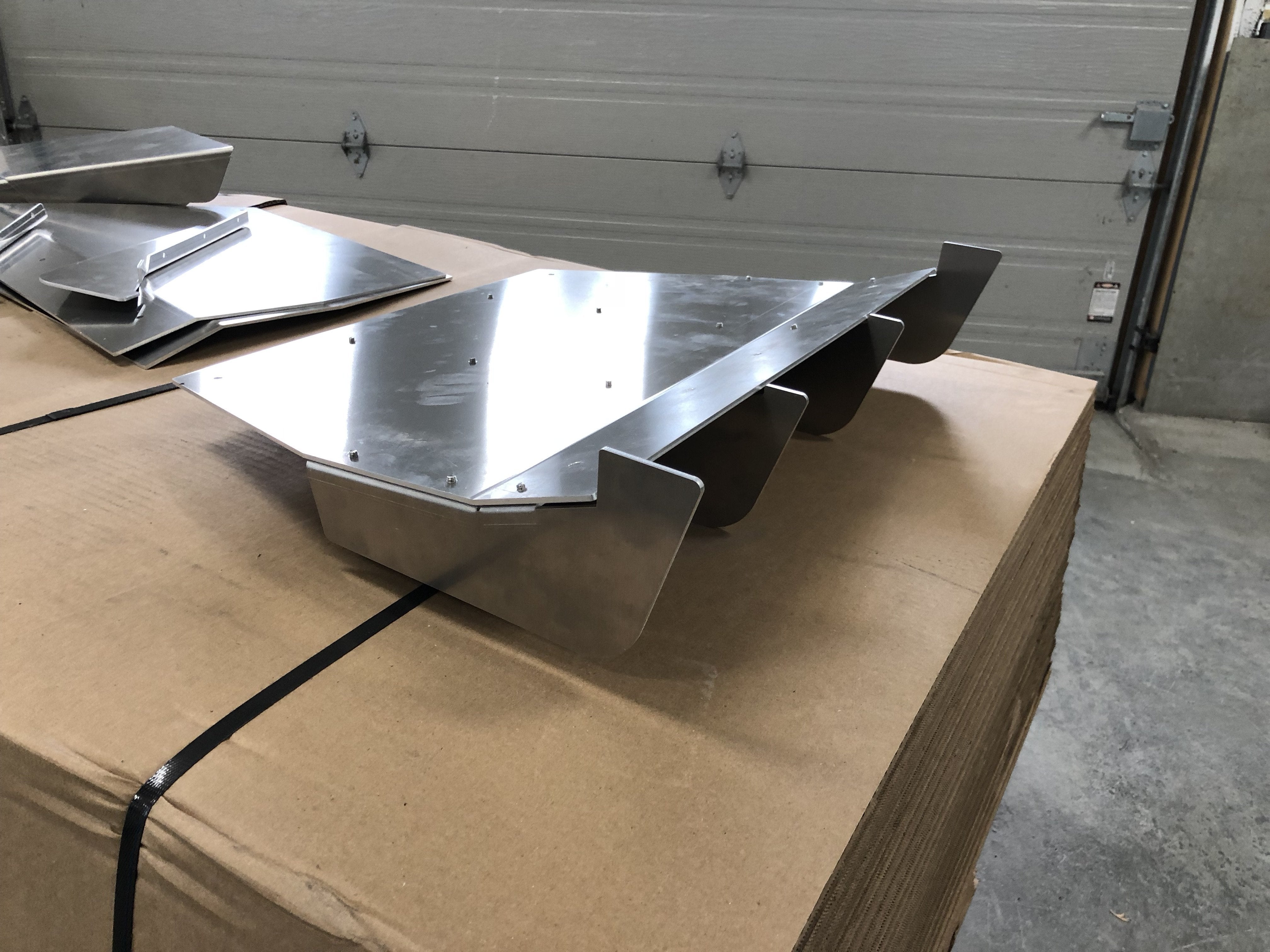 Aluminum Rear Diffuser - Center Only (Universal) - Artwork Bodyshop