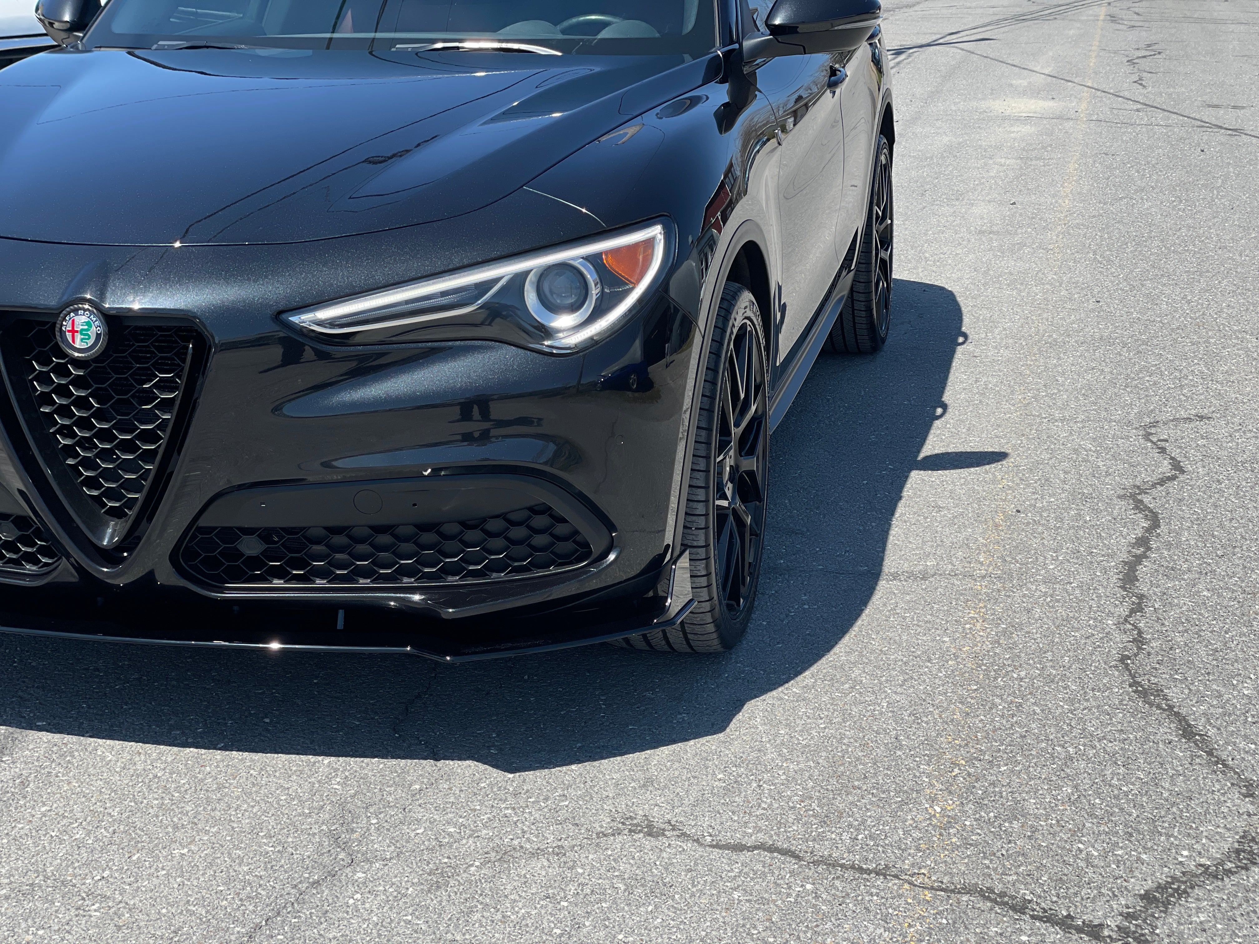 Front Splitter - Alfa Romeo Stelvio 2018-2022 - Artwork Bodyshop Inc.