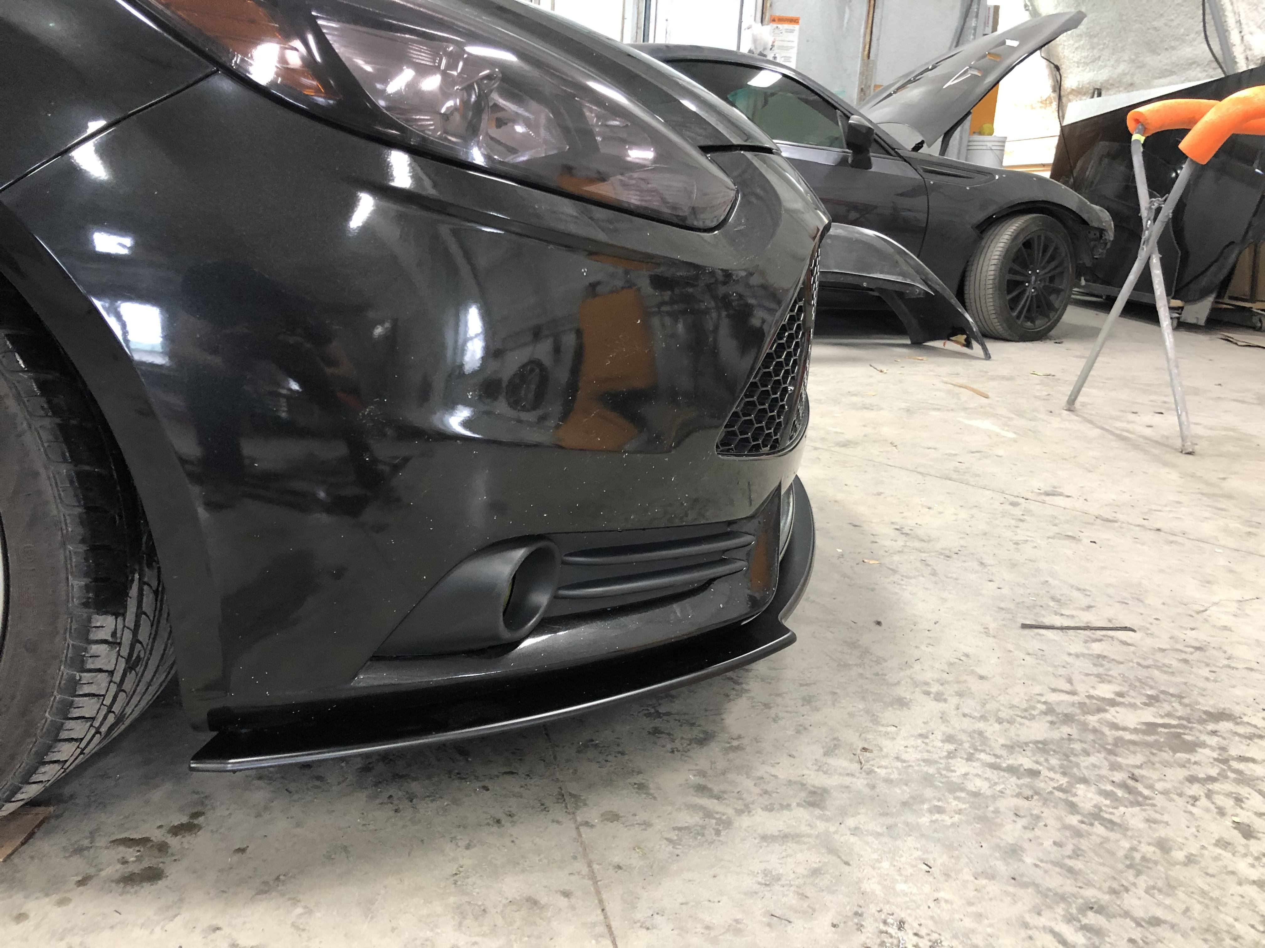 Front Splitter - Ford Focus ST/RS 14-18 - Artwork Bodyshop