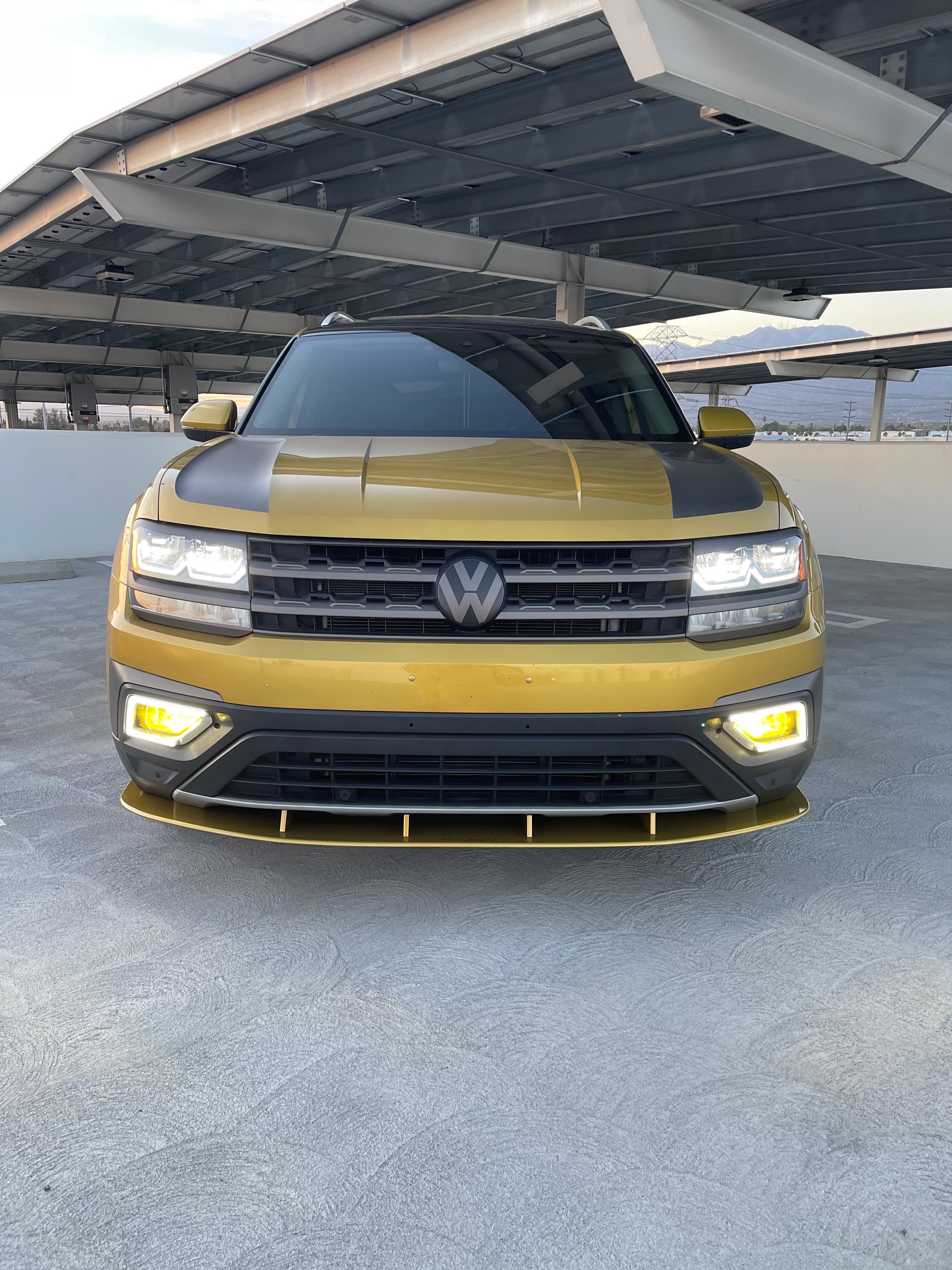 Front Splitter - Volkswagen Atlas 18-19 - Artwork Bodyshop