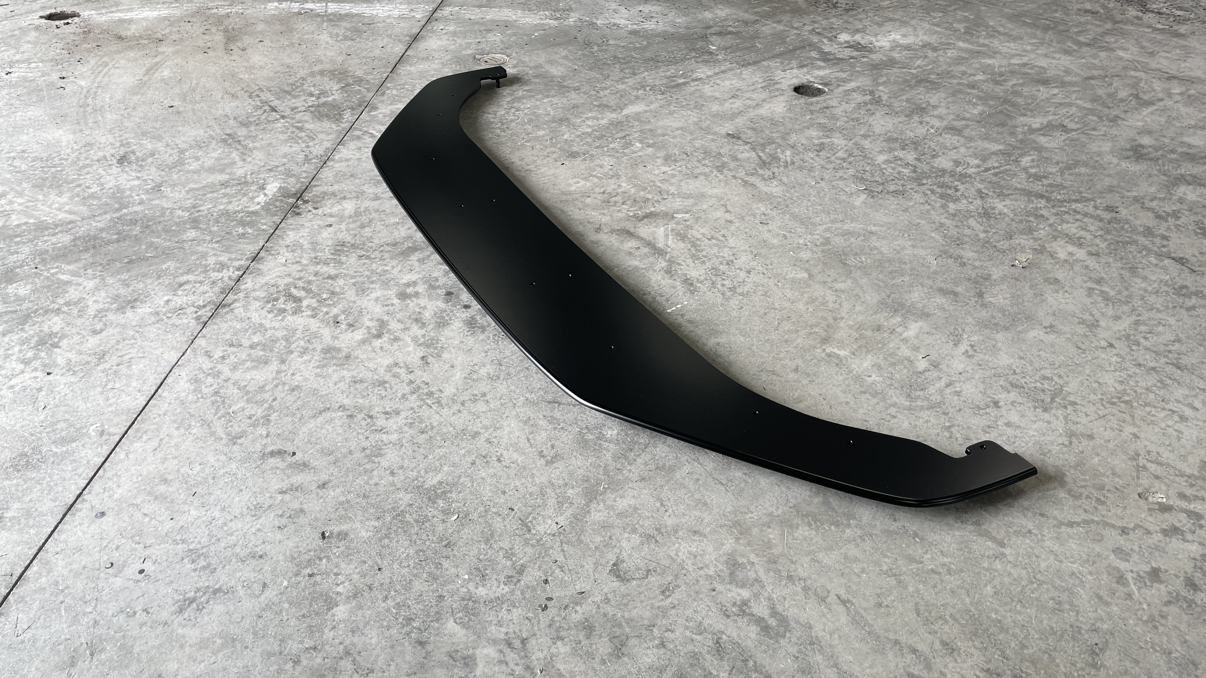 Front Splitter - Volkswagen Atlas 20-22 - Artwork Bodyshop