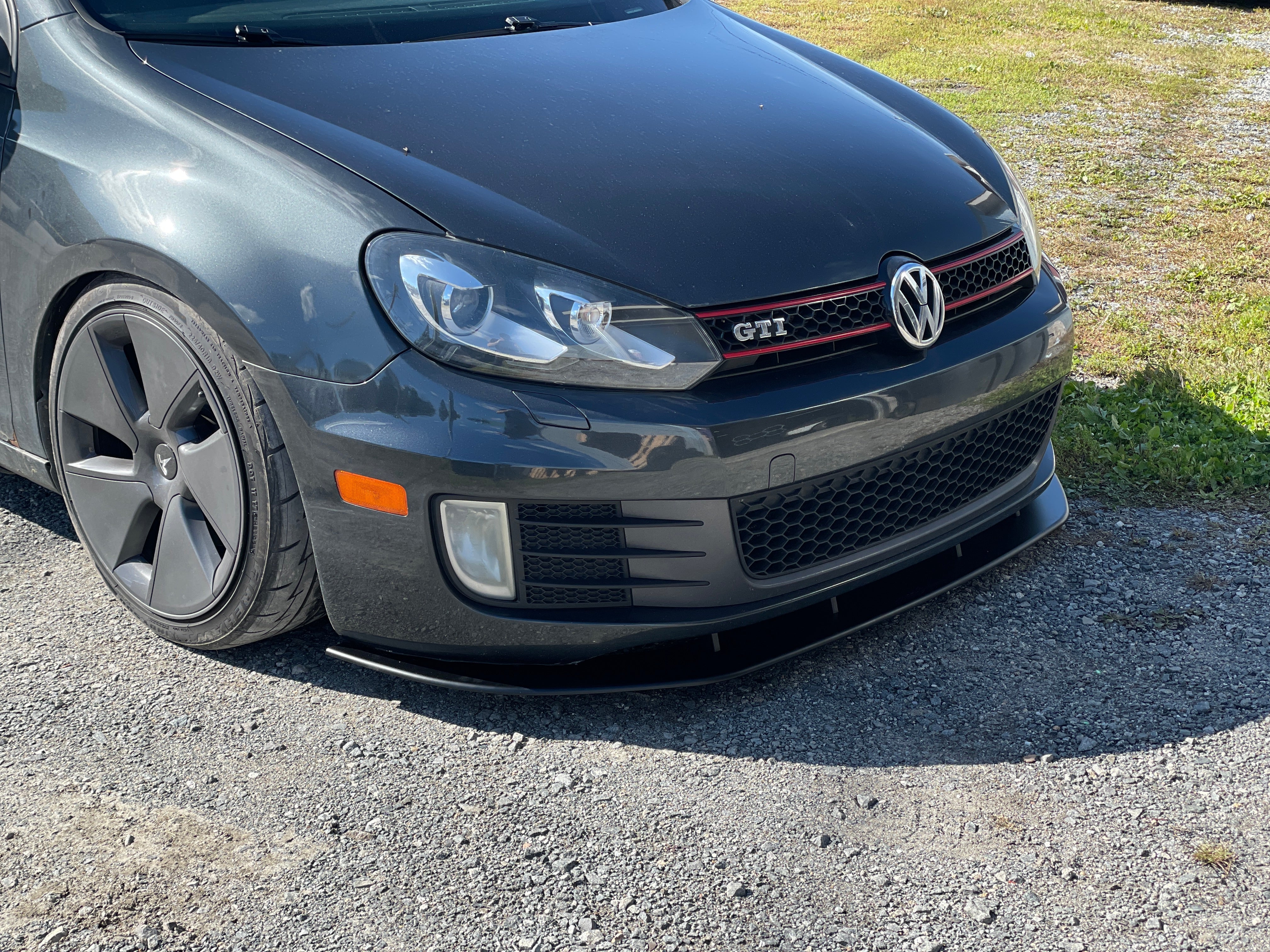 Front Splitter - Volkswagen Golf GTI MK6 - Artwork Bodyshop Inc.