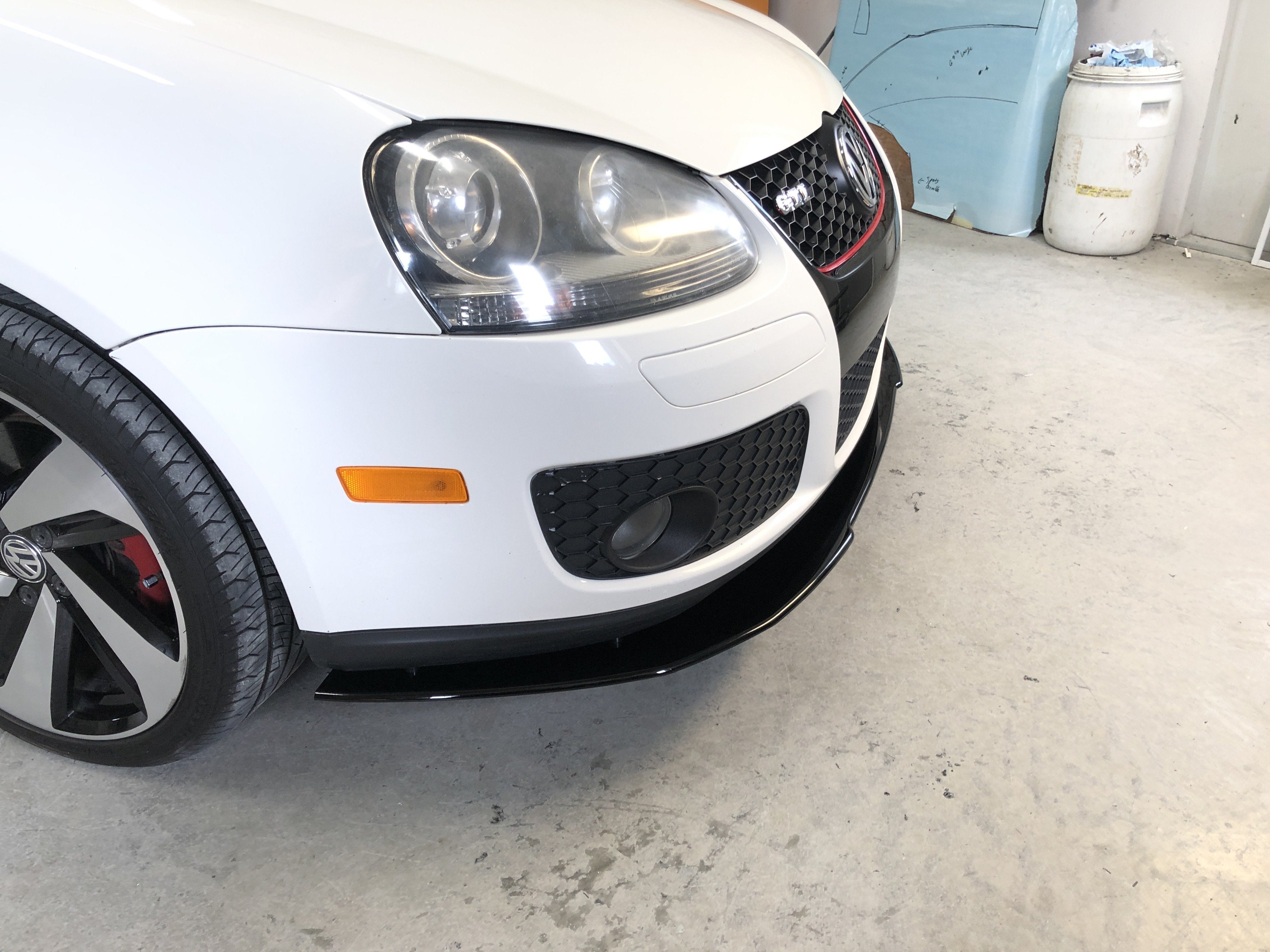 Front Splitter - Volkswagen Golf MK5 - Artwork Bodyshop