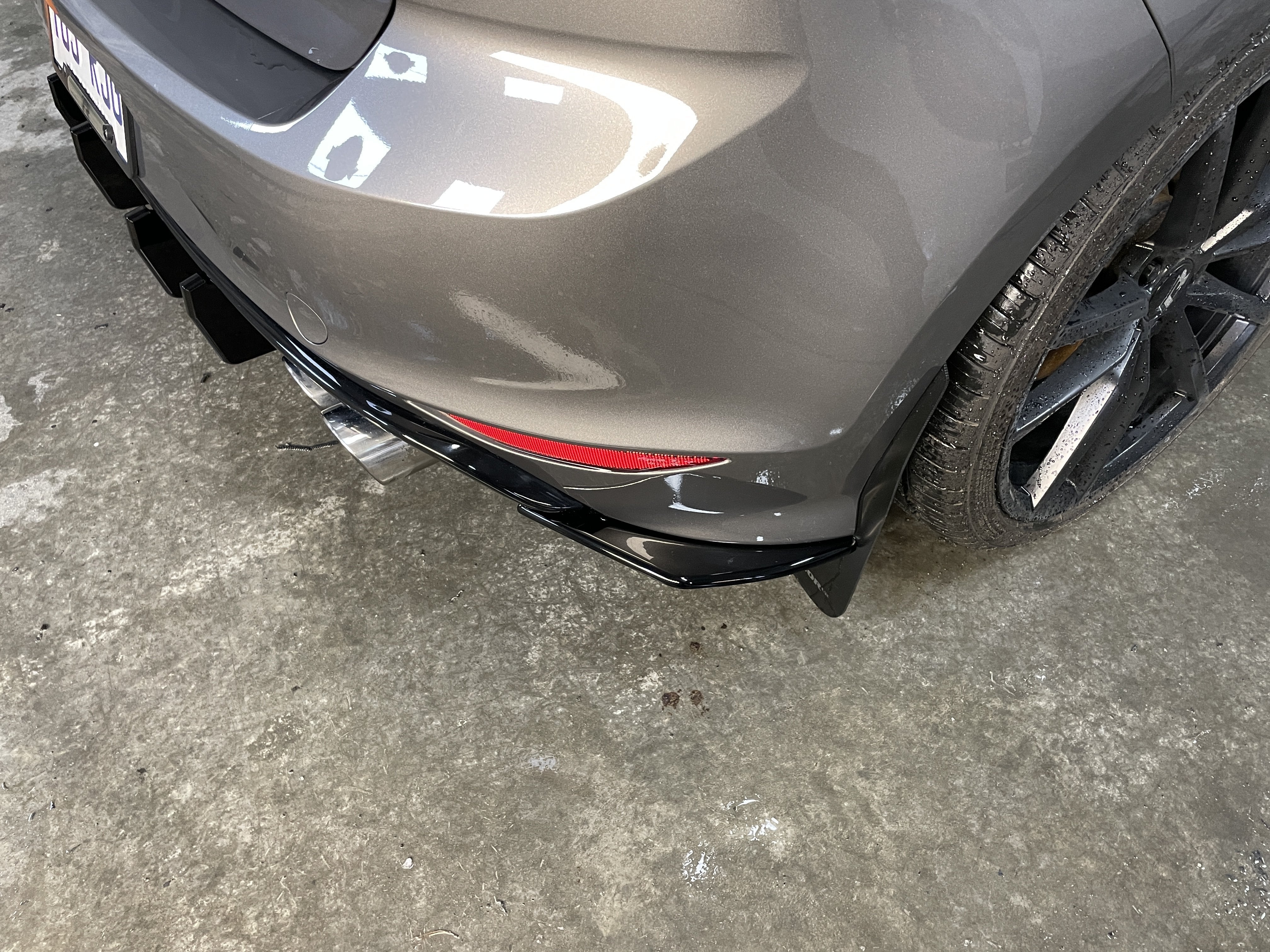 Rear Spats - Volkswagen Golf R MK7 - Artwork Bodyshop