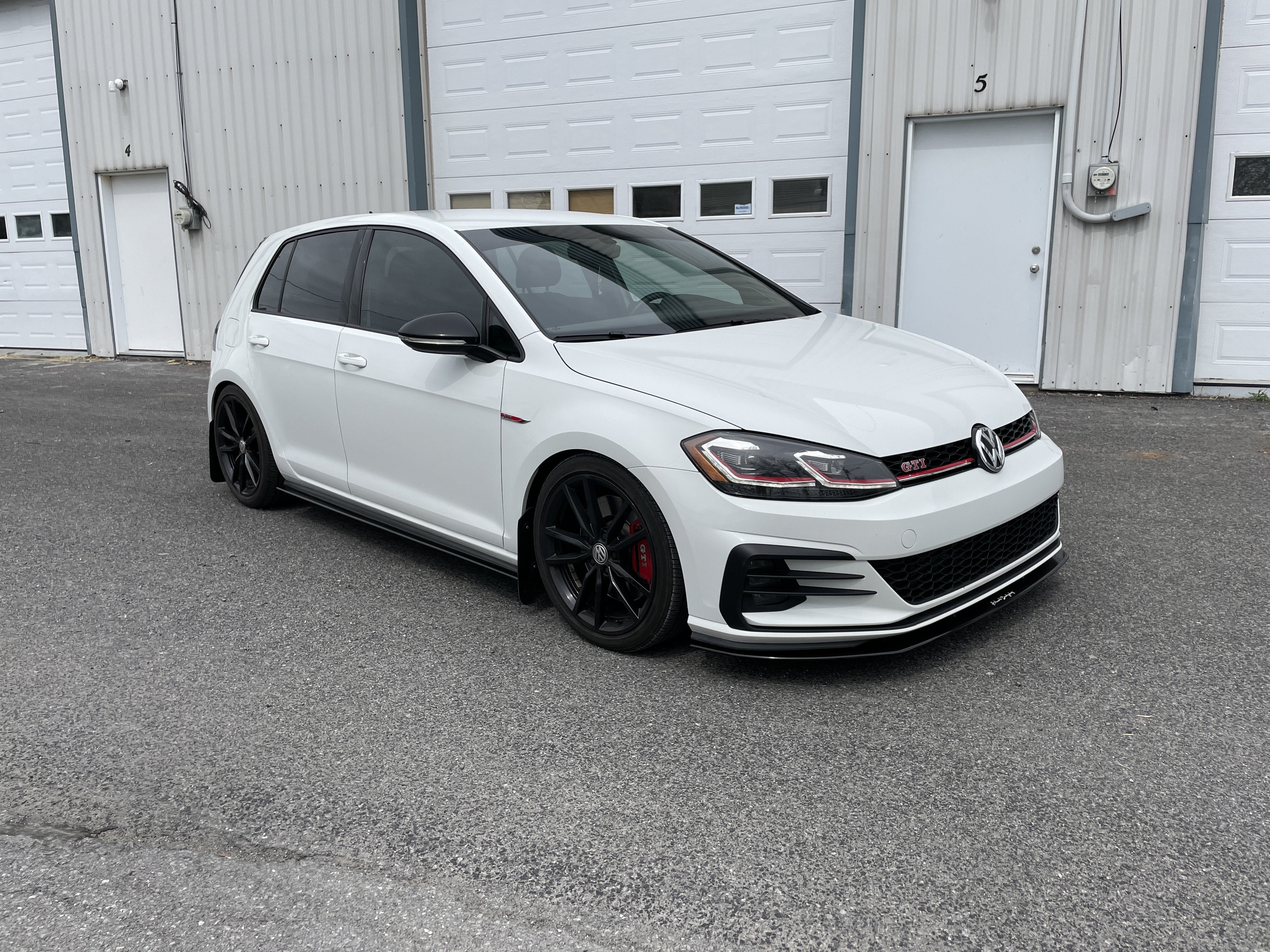 Side Splitters - Volkswagen Golf GTI MK7/MK7.5 - Artwork Bodyshop